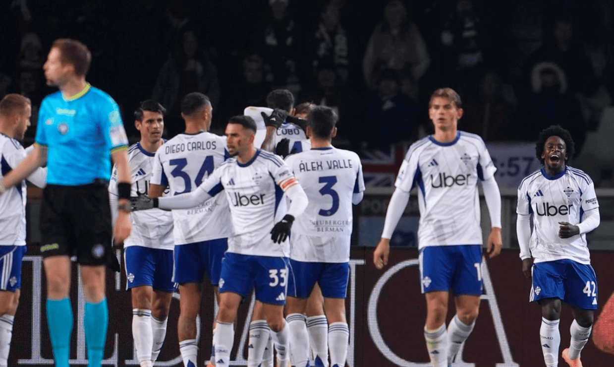 21岁天才横空出世：12场造9球意甲第1，法布雷加斯神了：10场不败